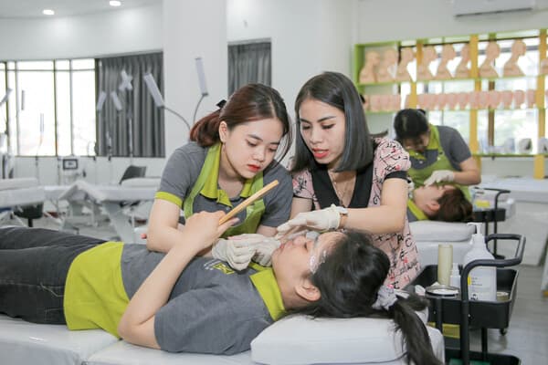 học phun xăm có cần sáng tạo