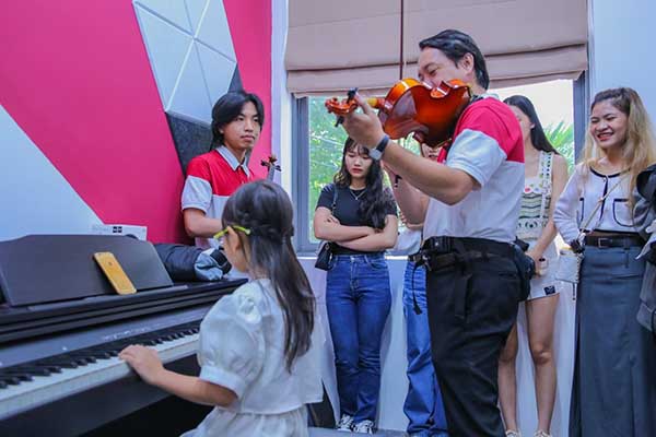 Màn song tấu violin và piano