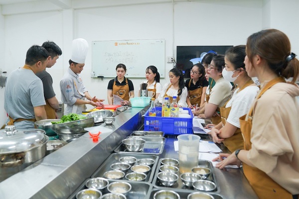 dạy làm xốt ngâm ăn vặt