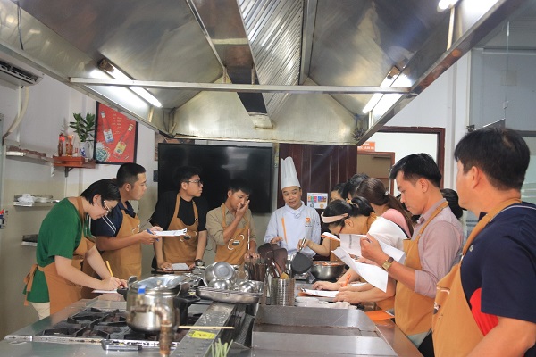 lớp làm tôm sấy dẻo