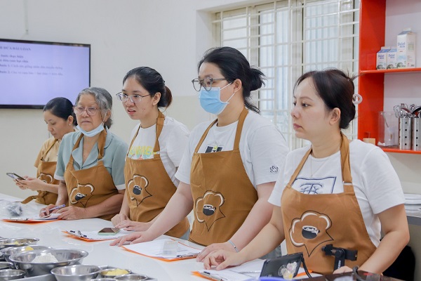 lớp dạy làm bánh cá taiyaki