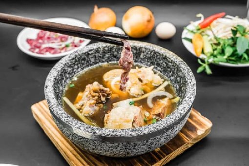 học nấu phở dê bát đá