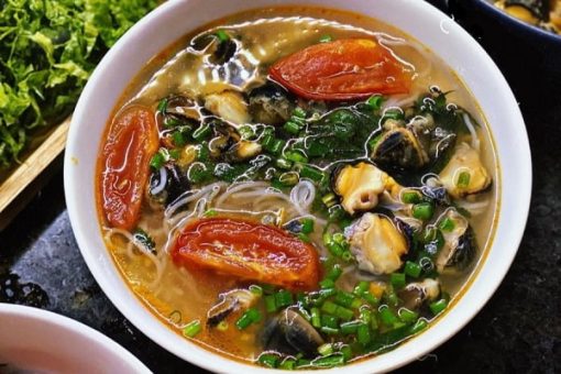 học nấu bún ốc mở quán