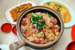 học nấu cơm niêu singapore