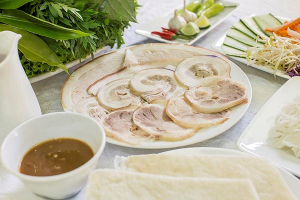 Công thức chế biến và hương vị món ăn