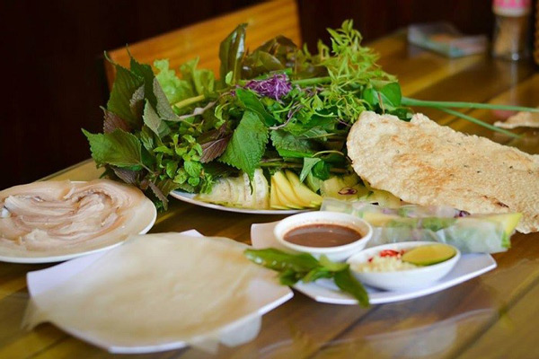 Kinh nghiệm mở quán bánh tráng cuốn thịt heo