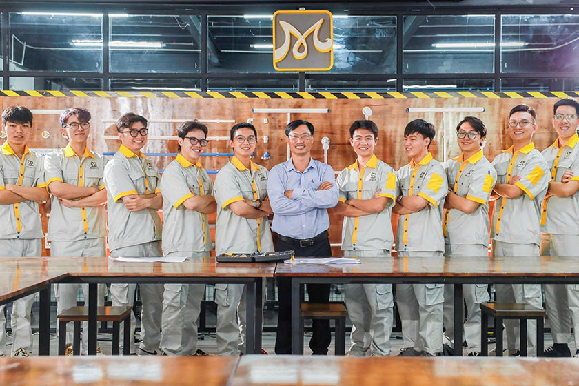 hình học Kỹ Thuật Viên Điện Lạnh Ô Tô banner