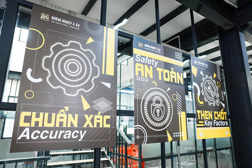 hình học Kỹ Thuật Viên Điện Lạnh Ô Tô banner 2