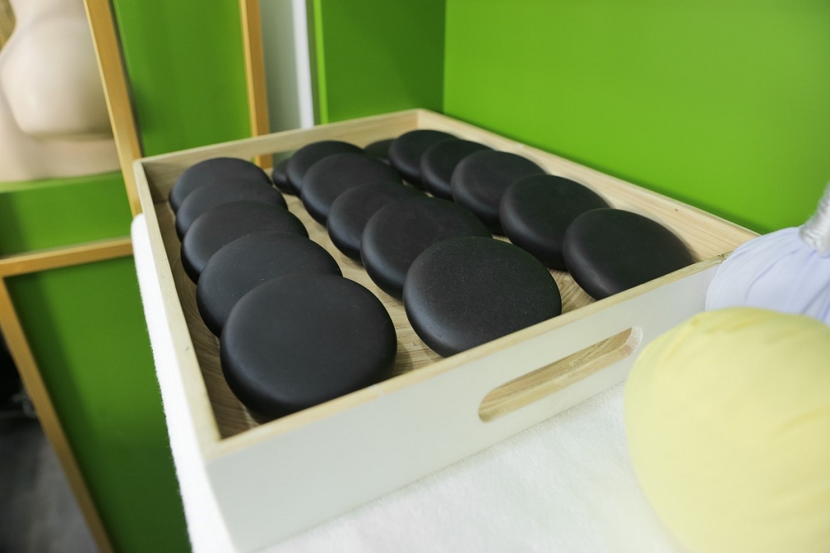 đá massage trị liệu