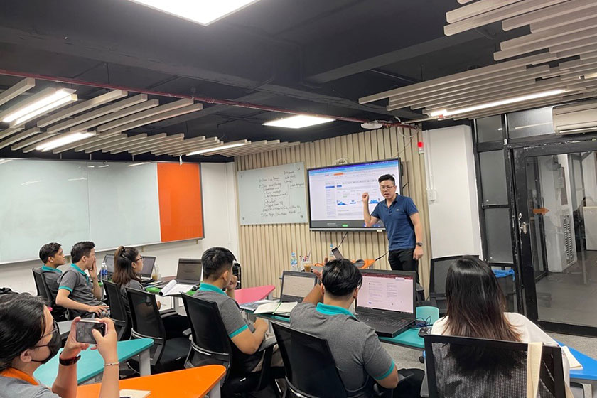 hình ảnh lớp học thực tế thương mại điện tử - kinh doanh thực chiến trên shopee 02