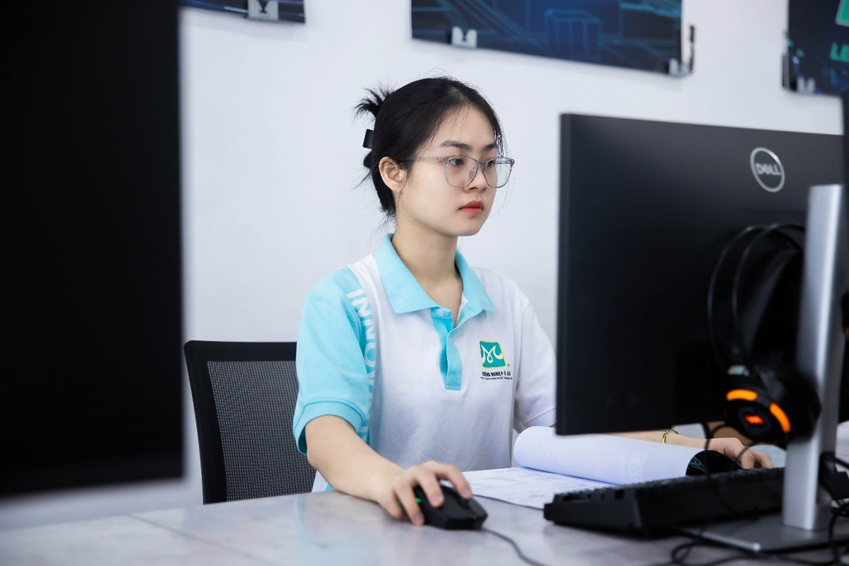 học viên thực hành tạo video ghi chú nội dung