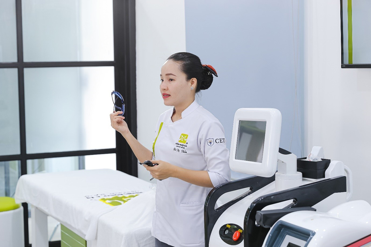 lớp học đo lường và theo dõi chỉ số sinh tồn