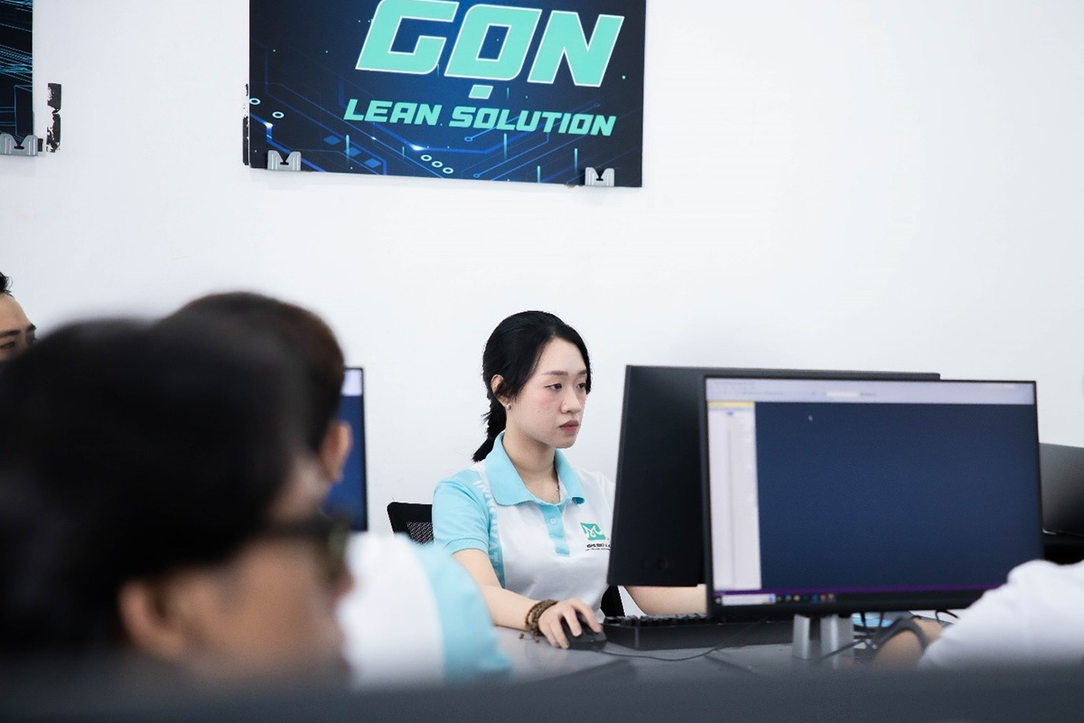lớp học thực tế ứng dụng ai vào giảng dạy
