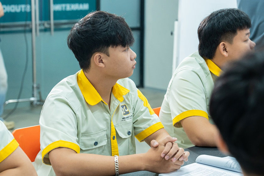 hình ảnh lớp học thực tế của khóa học kỹ thuật viên điện – điện tử ô tô cơ bản 04