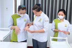 học cắt da và lấy khóe tại nhà