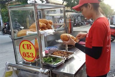 Kinh Nghiệm Bán Bánh Mì Vỉa Hè Lời Cao