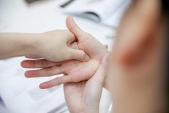 lớp học massage tay