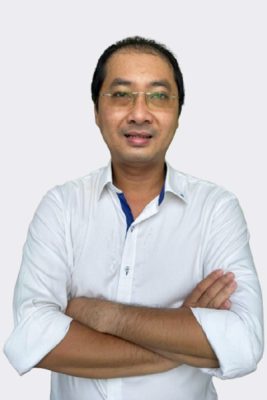 Thầy Phan Chí Thanh