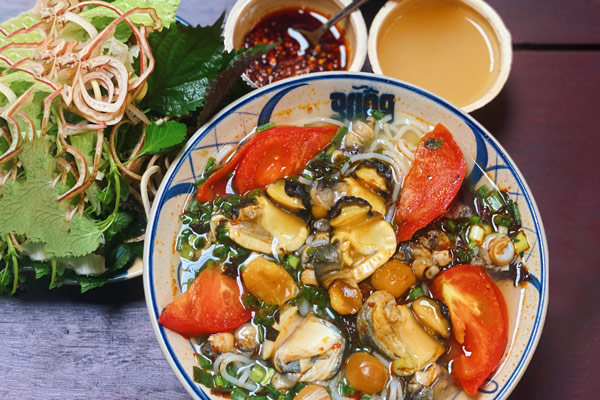 Cách Nấu Bún Ốc Chuẩn Vị Miền Bắc Ăn Là Nhớ Mãi