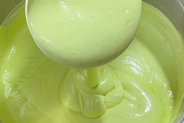 hoc-lam-kem-matcha học làm kem matcha