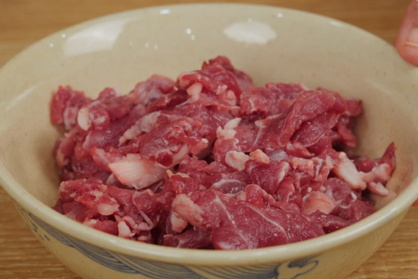 Cách Chọn Mua Thịt Bò Tươi Ngon