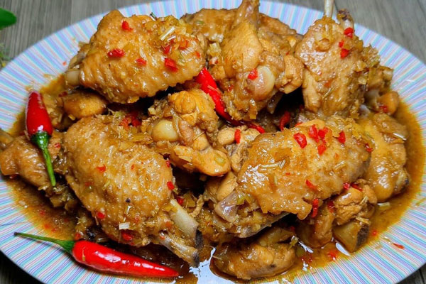Những Lưu Ý Khi Làm Món Gà Kho Sả Ớt