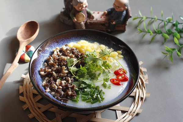 Có Thể Làm Bánh Đúc Nóng Chay Được Không?