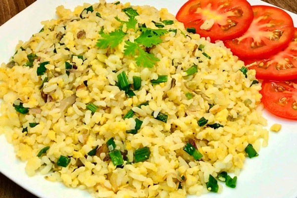 Thành phẩm món cơm rang trứng thơm ngon