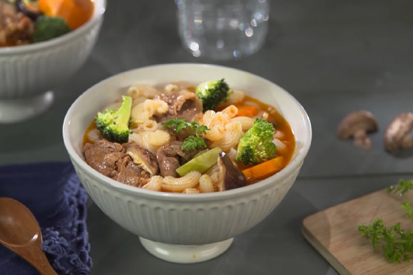 Cách Làm Nui Xào Bò Rau Cải Và Rau Củ