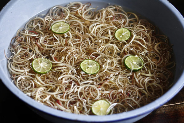 Cách Ngâm Hoa Chuối Không Bị Thâm