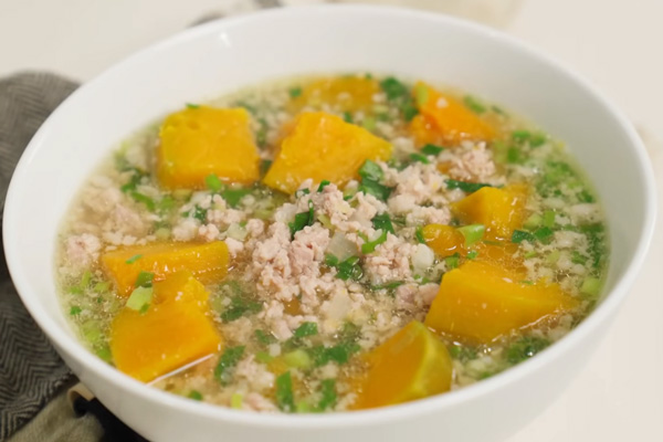 Canh Bí Đỏ Thịt Bằm