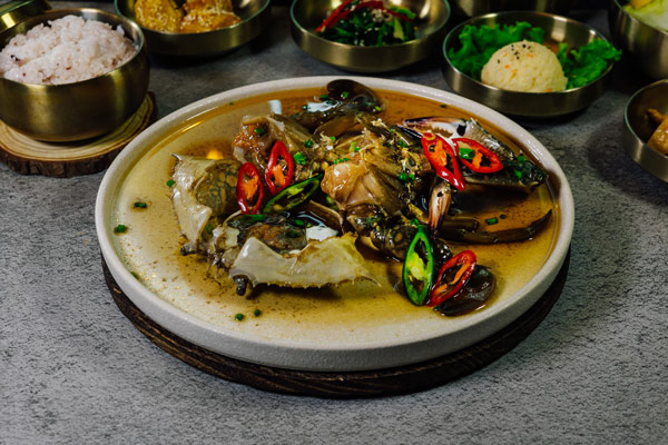 Làm sao để nước tương ngâm không bị đắng?