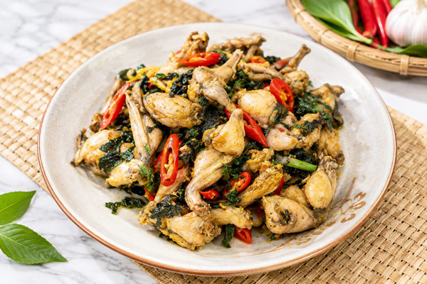 Ếch Xào Lá Lốt