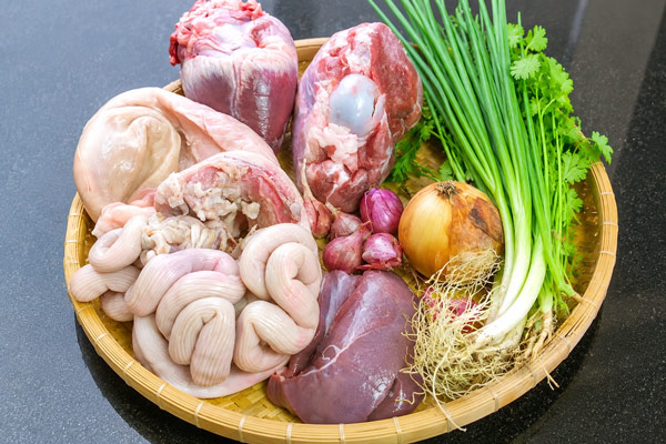 Nguyên Liệu Nấu Bún Lòng