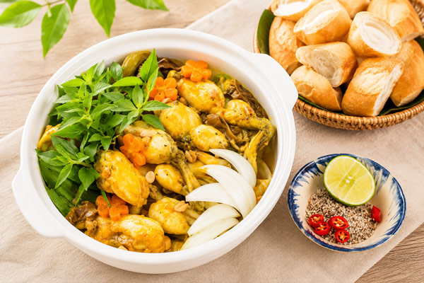 cách làm món ếch xào lăn chấm bánh mì