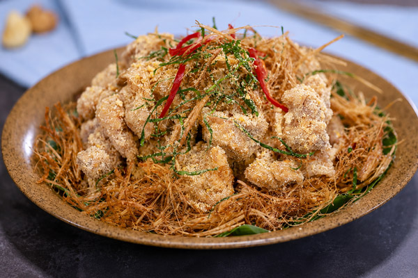 Chân Gà Rang Muối