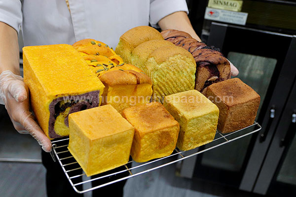 hinh-anh-lop-hoc-thuc-te-cua-lop-hoc-chuyen-de-banh-mi-mem-sandwich-dinh-duong-ket-hop-sourdough-new-thumb hình ảnh lớp học thực tế của lớp học chuyên đề bánh mì mềm - sandwich dinh dưỡng kết hợp sourdough new thumb