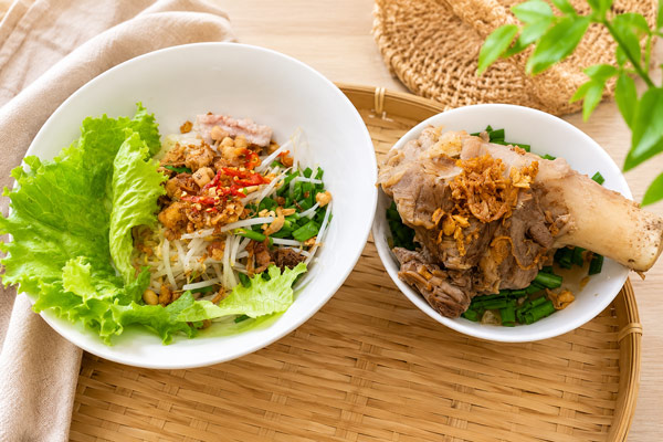 Hủ Tiếu Gõ Khô
