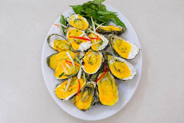 Hàu xốt trứng muối