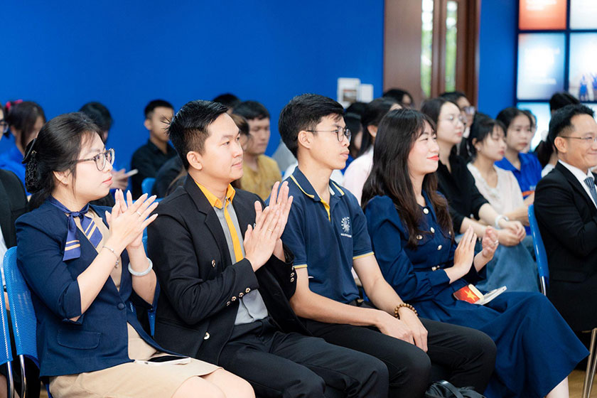 hình ảnh lớp học thực tế của khóa học đào tạo kỹ năng phỏng vấn & tuyển chọn nhân tài 01