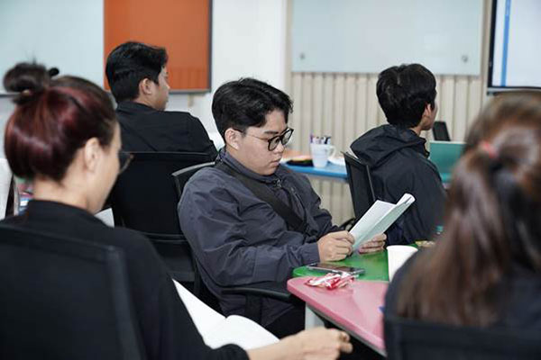 hình ảnh lớp học thực tế của khóa học “thuế: từ hiểu đúng đến quản lý hiệu quả” cho doanh nghiệp 01